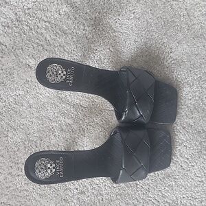 Vince Camuto black sandals